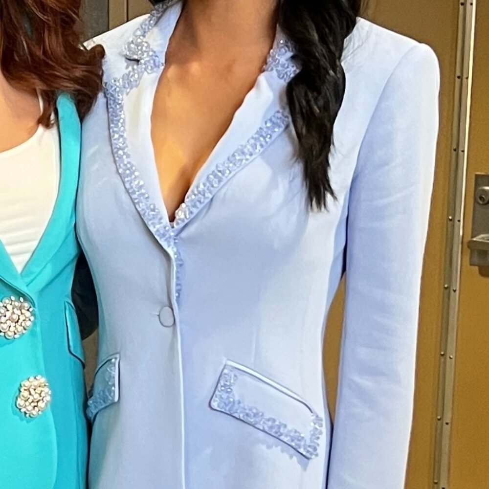 Cinq à Sept Blue Suit